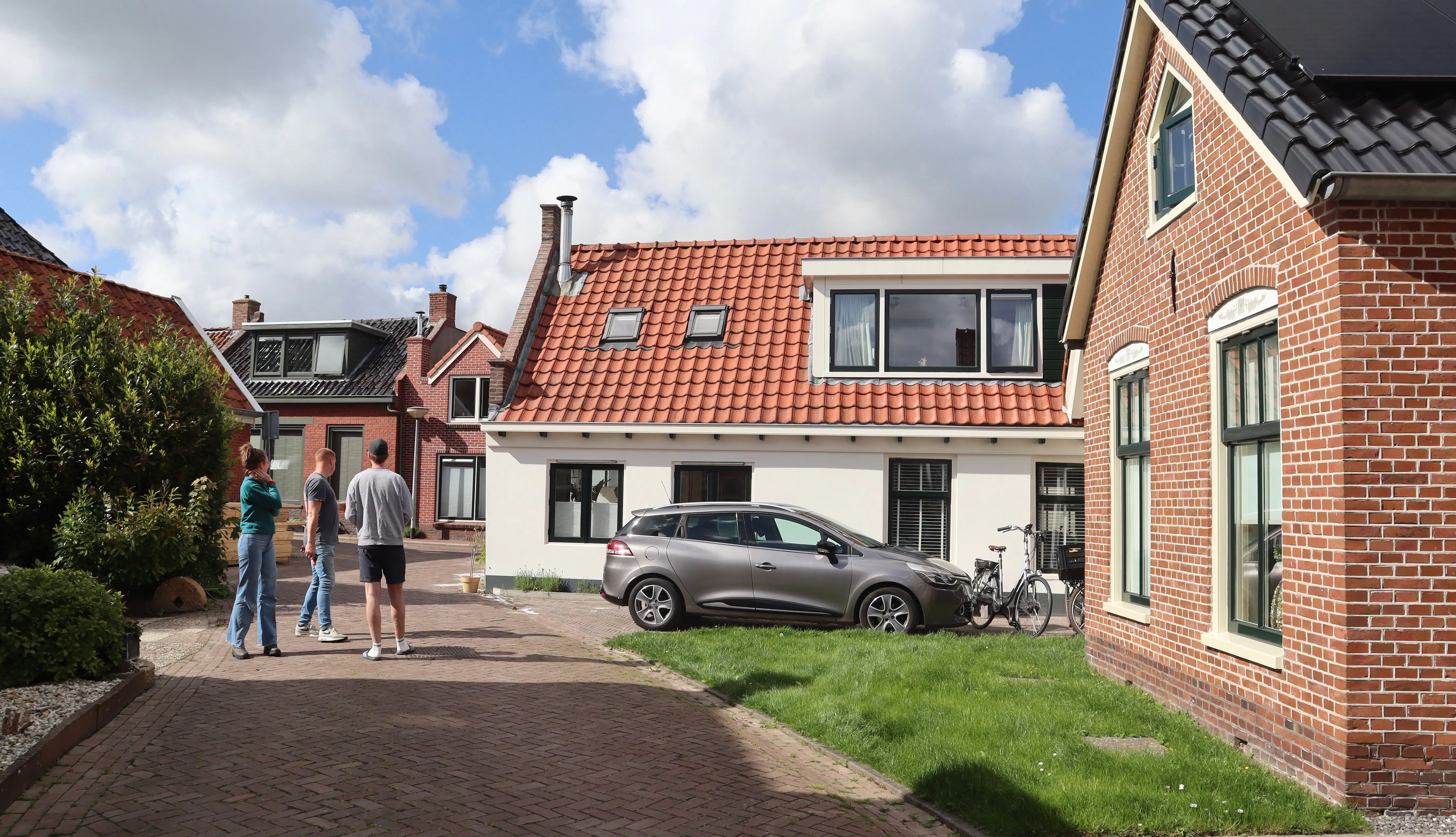 Zelf importeren of laten importeren: wat is slimmer?