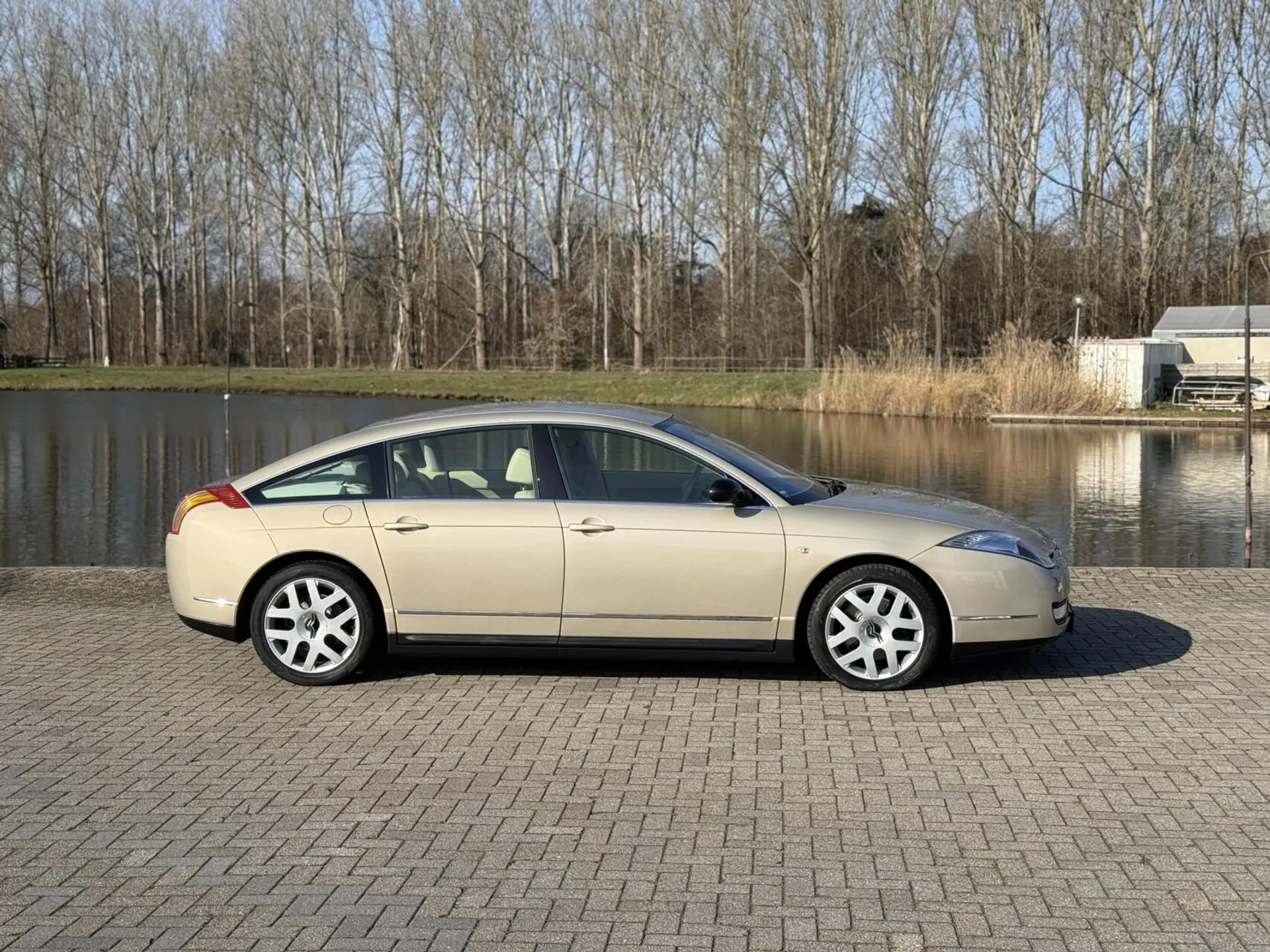 Citroën C6