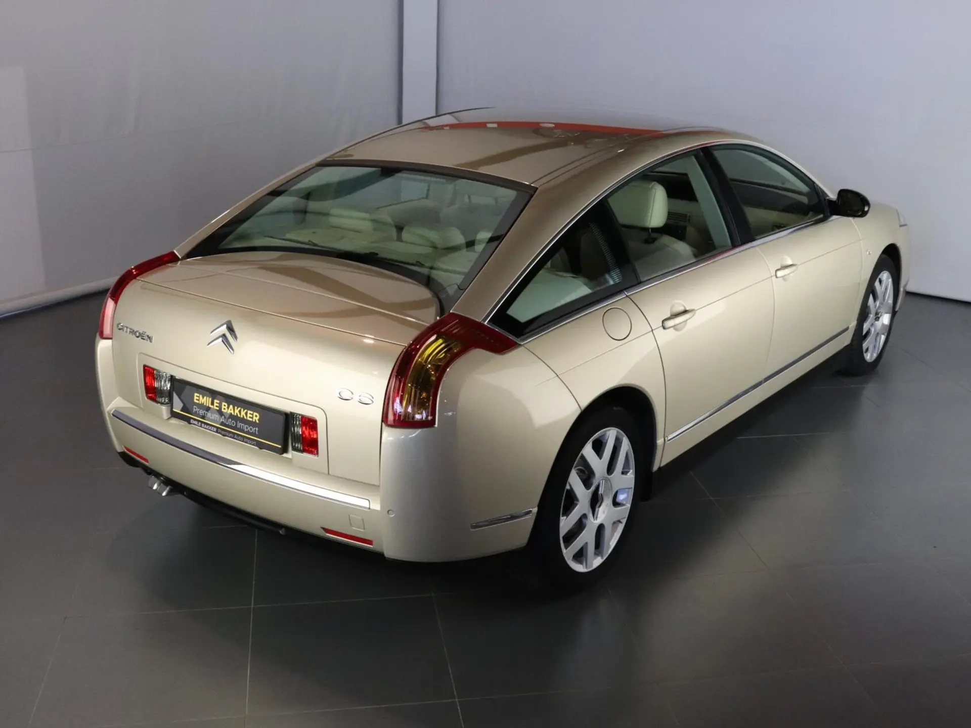 Citroën C6