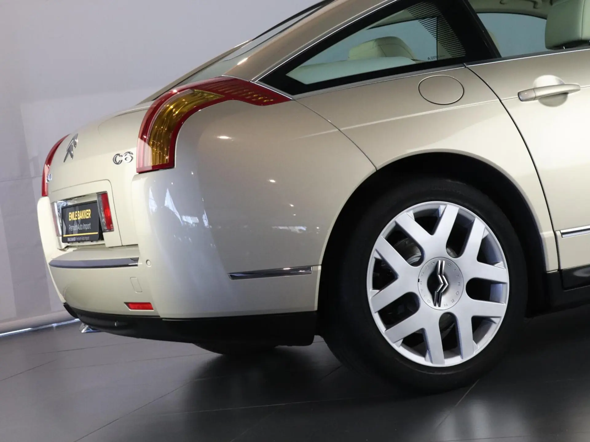 Citroën C6