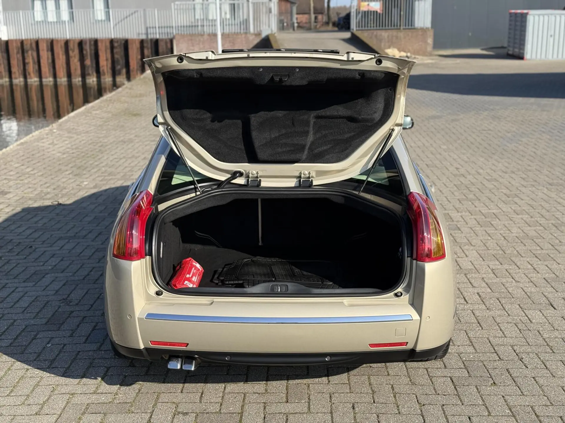Citroën C6