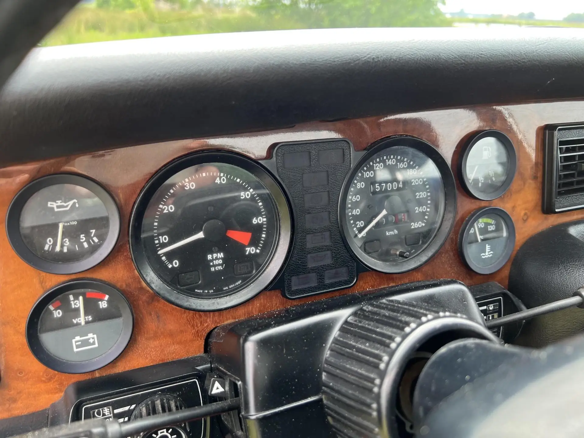 Jaguar Sovereign
