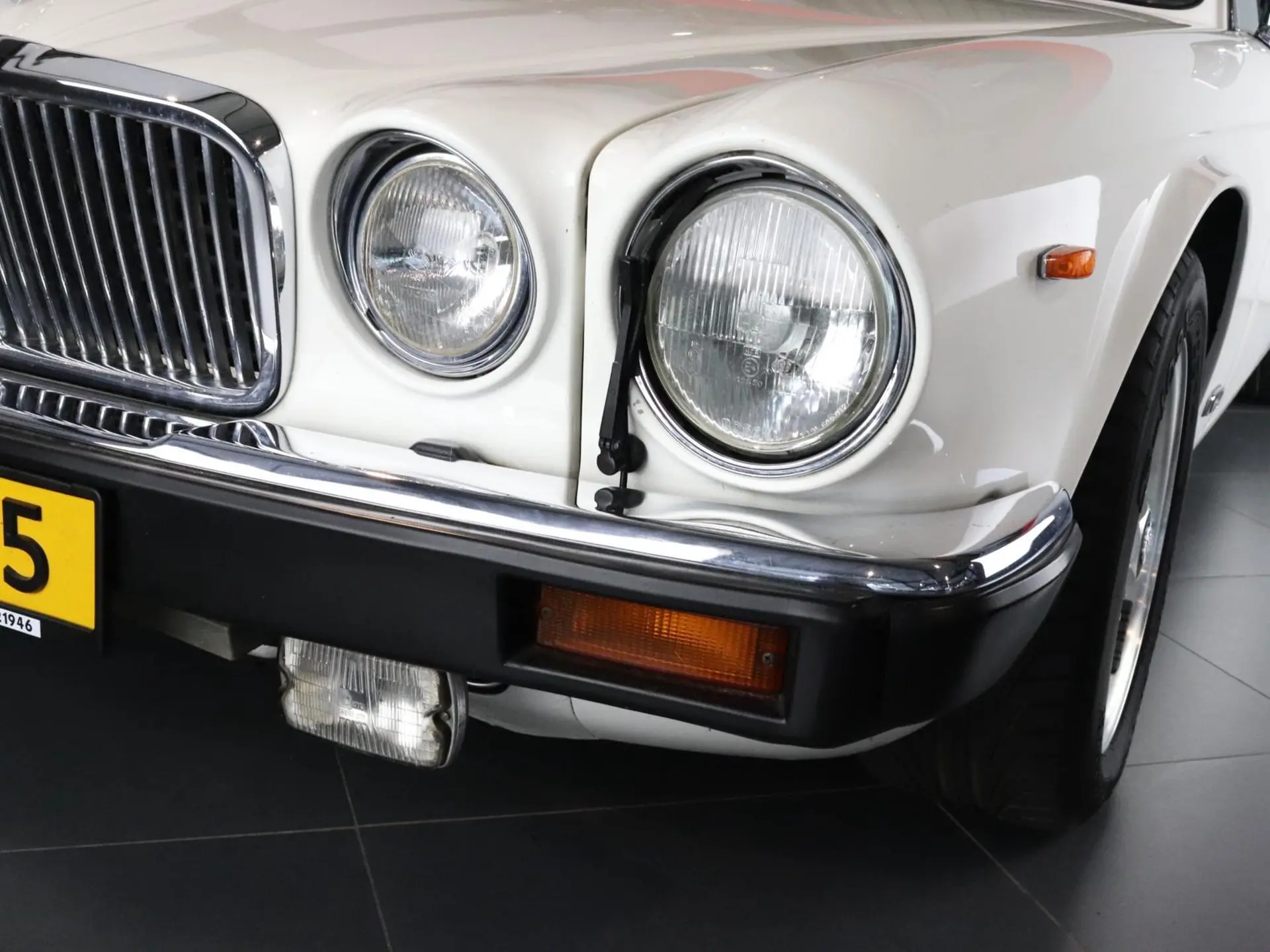 Jaguar Sovereign
