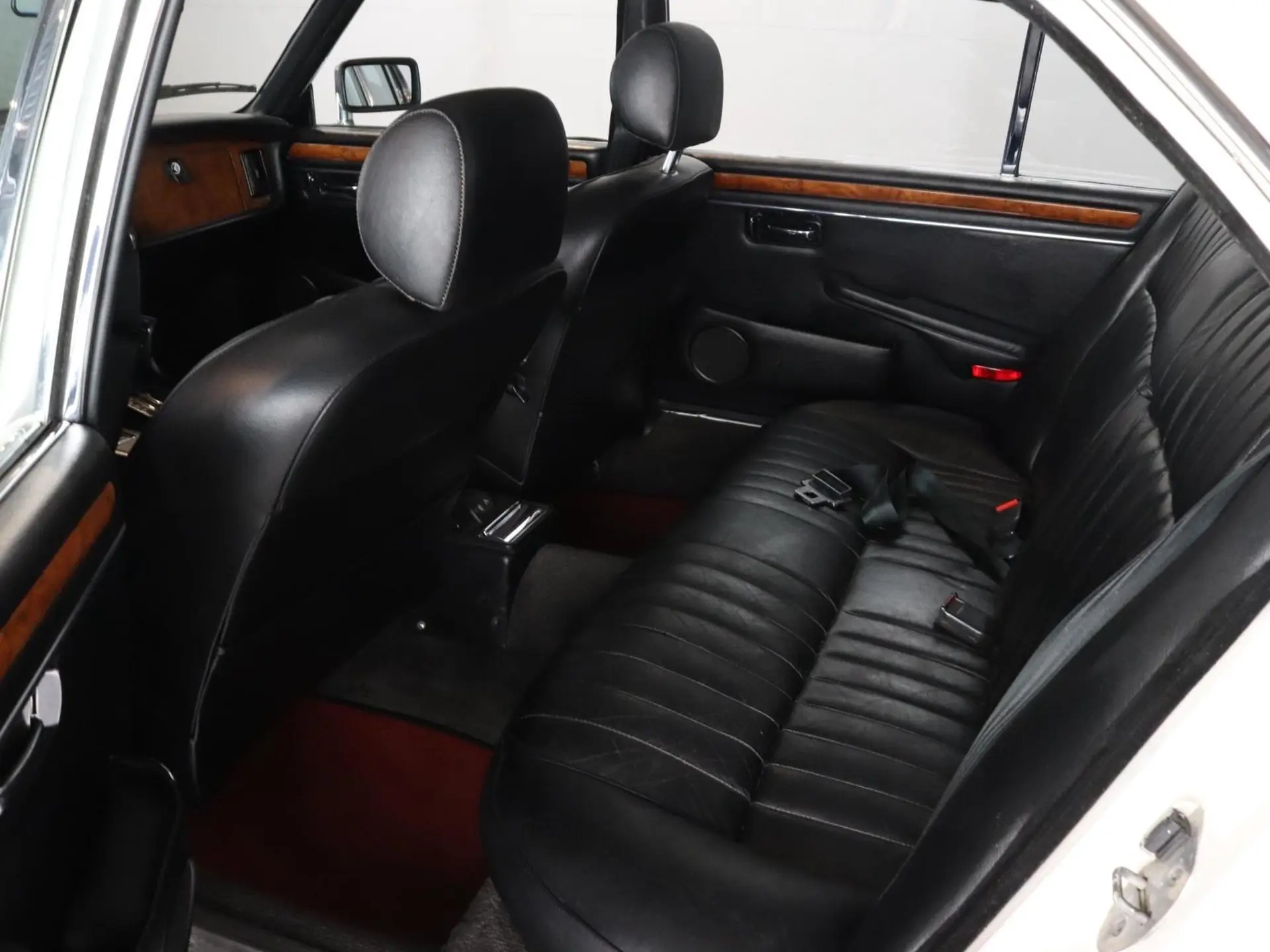 Jaguar Sovereign