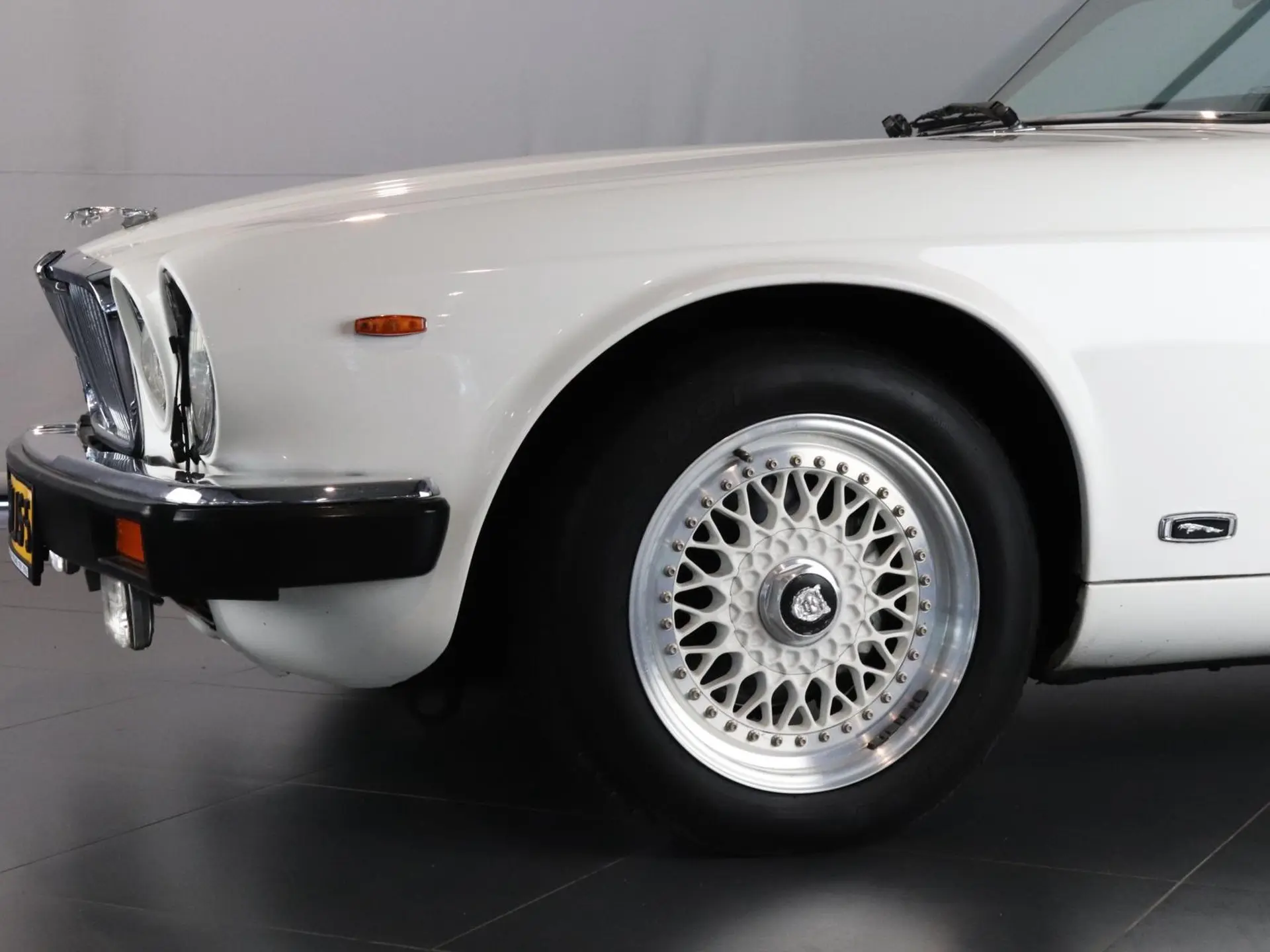 Jaguar Sovereign